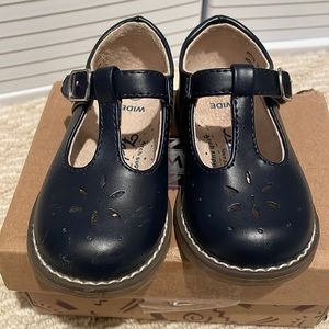 Navy toddler girl Footmates dress shoe